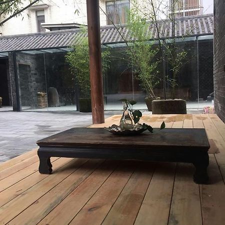 Zhuangse Chengdu Youth Hostel מראה חיצוני תמונה